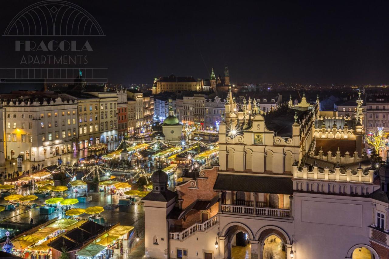 Feniks Fragola Apartments Main Square Krakow Luaran gambar